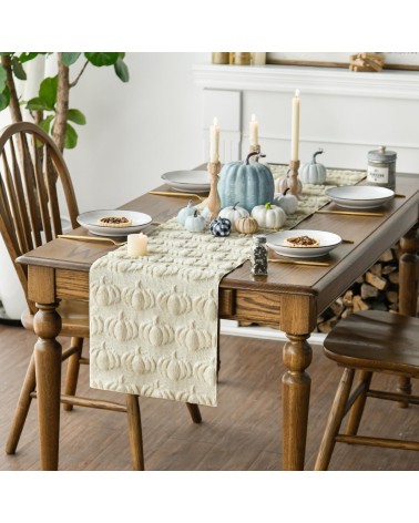 Chunky Knit Pumpkin Table Runner